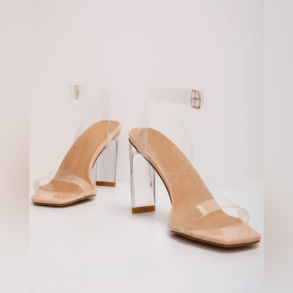 Billini Santiago Clear Strappy
Heels